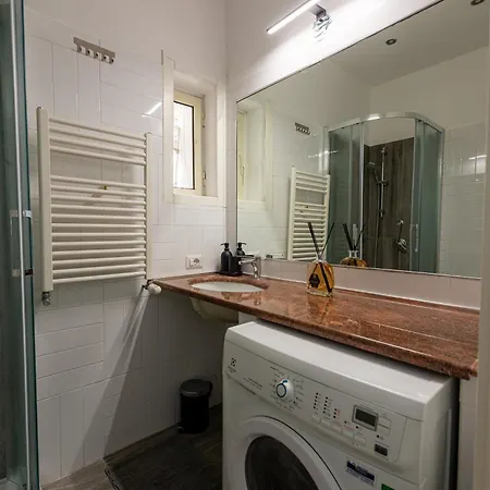 Apartment Casa Voghera Rome